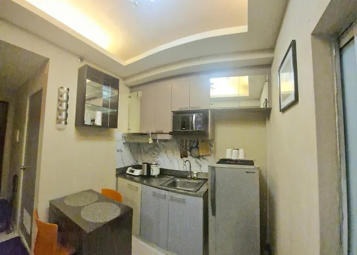 Mezza Tower 2 Smarttv 43inch * Manila